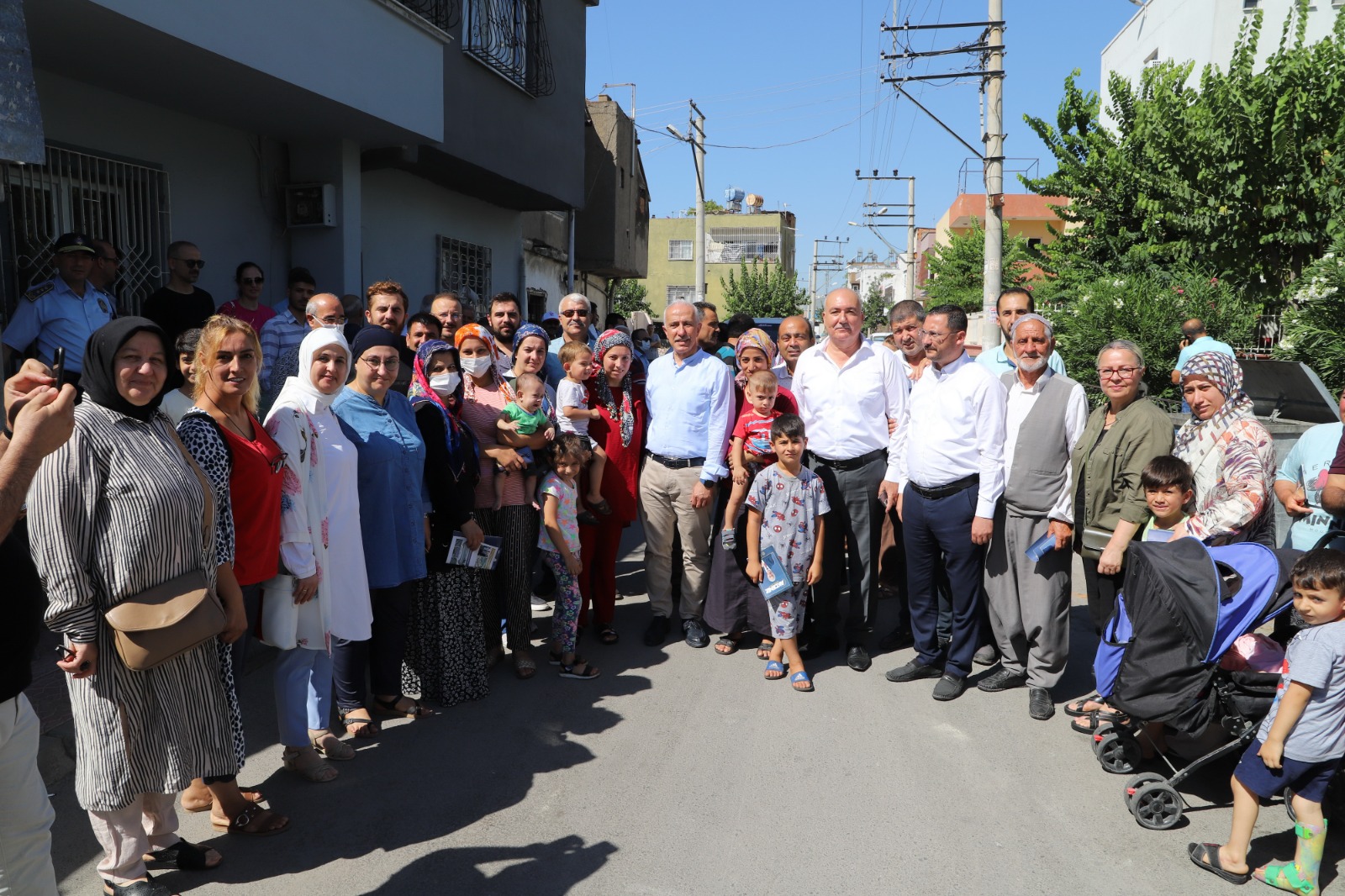 Akdeniz Belediye Başkanı, 6-7 mahallede daha projeyi uygulamak istediklerini belirtti GÜLTAK; “AKDENİZ’İN KURTULUŞU KENTSEL DÖNÜŞÜMLE MÜMKÜN”